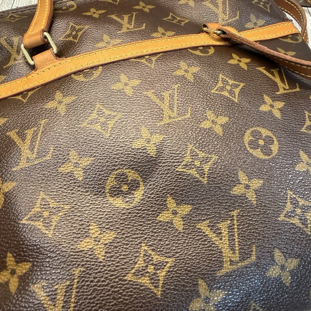 LOUIS VUITTON Monogram Coussin GM Shoulder Bag LV Authentic Vintage READ - Picture 14 of 16